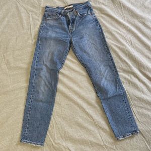 Levi’s wedgie jeans